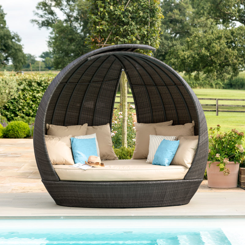 Sol 72 Outdoor Eastlake Garden Daybed with Cushions Wayfair.co.uk